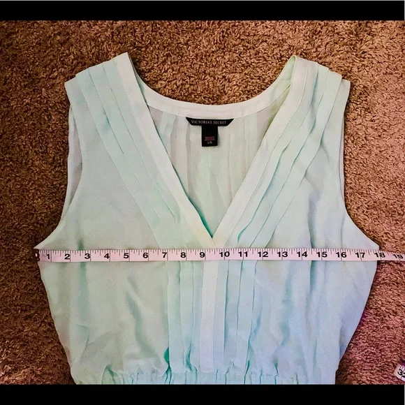 🌱NWOT VS Chiffon Dress - Picture 4 of 5